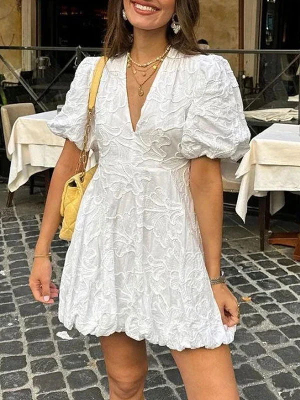 A Line Short Sleeve White Mini Dress Fashionable Lace-Trim Mini Dress