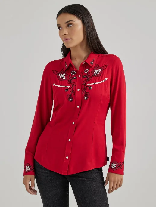 Wrangler Retro Women's Siren Red Embroidered Snap Long Sleeve Western Shirt 112356663 Elegant Longline Short Shirt Wrangler Retro Women's Siren Red Embroidered Snap Long Sleeve Western Shirt 112356663 Elegant Longline Short Shirt