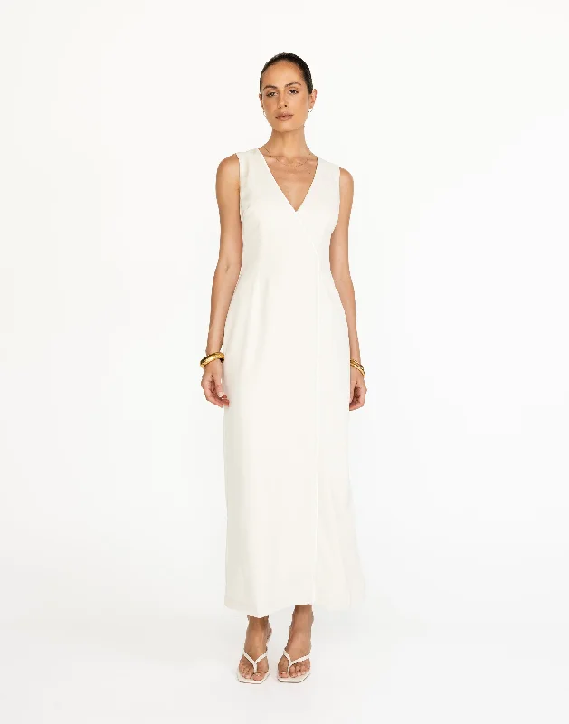 Luiza Maxi Dress (Oat) Classic A-Line Maxi Dress