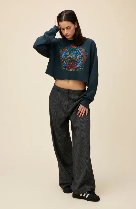 Daydreamer - Queen Keep Yourself Alive Cut-off Sweatshirt Hoodie with Snap Buttons Easy Quick Daydreamer - Queen Keep Yourself Alive Cut-off Sweatshirt Hoodie with Snap Buttons Easy Quick