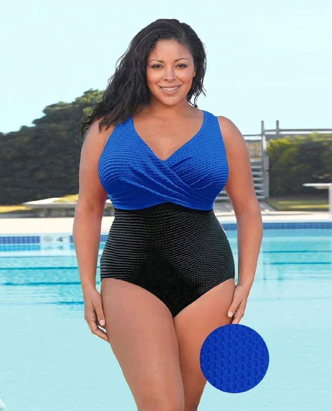 CHLORINE RESISTANT AQUAMORE COLOR BLOCK TEXTURED TWIST FRONT PLUS SIZE SWIMSUIT Sporty Racerback Swimsuit